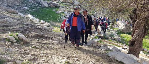 کوه پیمائی گروه کوهنوردی شهید کاظم پور چرام