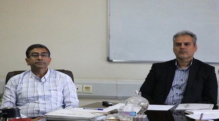 در نشست هم  اندیشی با  حضوردکتر کاظم خاوازی معاون وزیر و رئیس سازمان، ساختار و کارکردهای شورای راهبردی کمیته فناوری نانو  مورد بررسی قرار گرفت