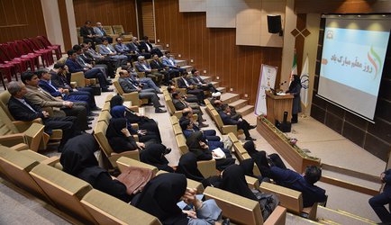 برگزاری مراسم گرامیداشت هفته معلم و تجلیل از اساتید نمونه دانشگاه 