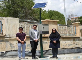 نصب پنل خورشیدی توسط دانشجویان انجمن علمی برق