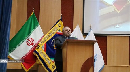 رئیس دانشگاه آزاد اسلامی تبریز:
دشمن از گسترش تفکر و روحیه بسیجی مردم ایران هراس دارد