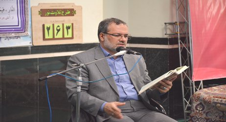 گزارش تصویری-برگزاری سلسله جلسات تفسیر قرآن در حوزه های مختلف دانشگاه آزاد اسلامی مشهد