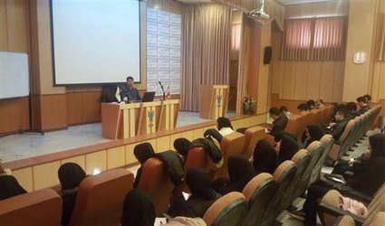 برگزاری کارگاه های آموزشی پروپوزال نویسی، پایان نامه نویسی و مقاله نویسی علمی در دانشگاه آزاد اسلامی واحد شهرکرد