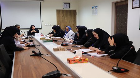 جلسه خرداد ماه سرپرستاران مرکز آموزشی درمانی ضیائیان برگزار شد