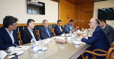 سفیر کرواسی با رئیس دانشگاه تهران دیدار و گفت‌وگو کرد
