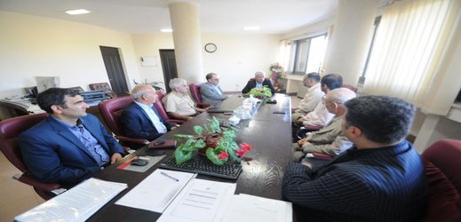 دیدار اعضای انجمن آبخیرداری ایران با معاون پژوهشی و فناوری دانشگاه ارومیه