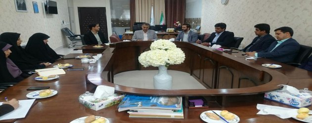 اولین نشست معاونت اداری و مالی با کارکنان حوزه اداری مالی و ریاست برگزار شد.