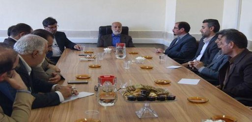 در امتداد انتصابات جدید مدیریتی در واحد سنندج تکریم و معارفه معاونت آموزشهای عمومی و مهارتی ( سما ) نیز به انجام رسید