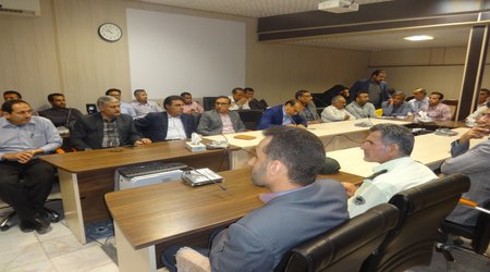 نشست تکریم و معارفه مدیران قدیم و جدید شبکه بهداشت ودرمان کهگیلویه برگزار شد