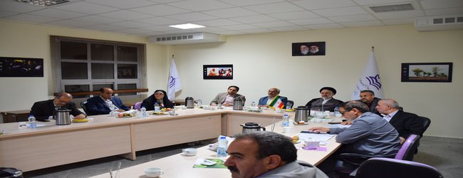 حضور رئیس کمیسیون آموزش و تحقیقات مجلس شورای اسلامی در پژوهشکده زعفران دانشگاه تربت حیدریه