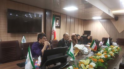 جلسه هم اندیشی تخصصی پیرامون بررسی مشکلات گندم، آرد و نان در منطقه کاشان برگزار شد