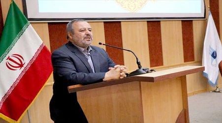رئیس دانشگاه آزاد اسلامی آذربایجان‌شرقی:
رشد همه‌جانبه کشور در گرو توجه به علوم انسانی است