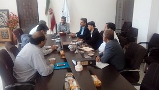 جلسه مشترک سرپرست مرکز تحقیقات و آموزش کشاورزی و منابع طبیعی استان یزد با فرماندار شهرستان میبد