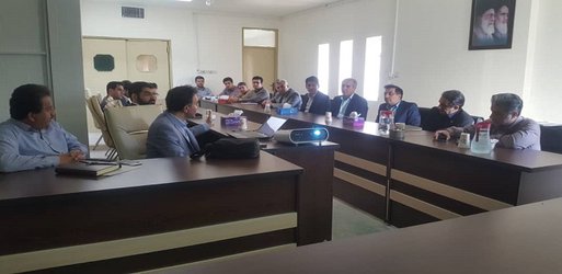 برگزاری نشست سرپرست دانشگاه با مسئولین و کارکنان شبکه بهداشت و درمان شهرستان دهگلان