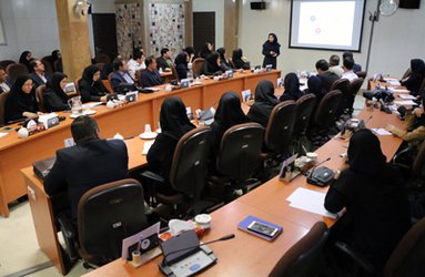 بررسی آینده بیمه خودرو با ابزارهای مبتنی بر هوش مصنوعی