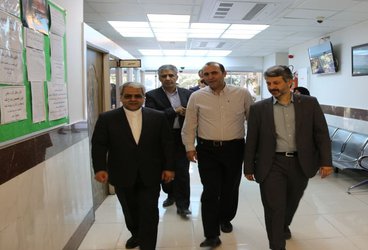 بازدید معاون توسعه مدیریت و منابع وزارت بهداشت از مرکز آموزشی درمانی فیروزآبادی
