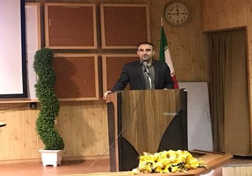 رئیس دانشگاه کردستان مطرح کرد: رضایتمندی شهروندان از راه اندازی رشته زبان و ادبیات کردی