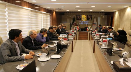 جلسه مشترک دانشگاه علوم پزشکی ایران و دانشگاه بصره