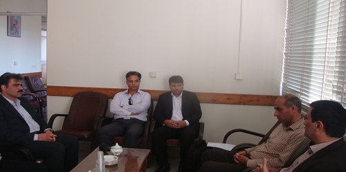 گروه ارزیاب پژوهشکده حفاظت خاک وآبخیزداری کشور از طرحهای بخش تحقیقات آبخیزداری مرکز تحقیقات و آموزش کشاورزی و منابع طبیعی استان یزد بازدید نمودند