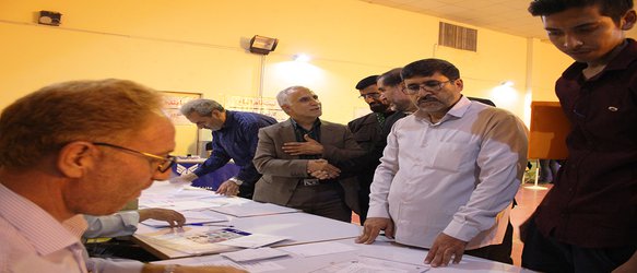 بازدید رییس دانشگاه آزاد اسلامی قم از فرآیند ثبت نام پذیرفته شدگان مهر ۹۸