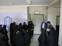 بازدید جمعی از دانش‌آموزان دبیرستان فاطمه‌الزهرا شهرستان مروست از دانشگاه یزد