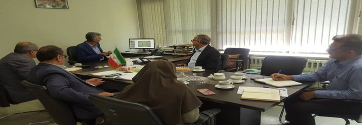 گزارش برگزاری جلسه‌ «ارائه گزارش، برنامه‌ریزی و تدوین پروژه‌های مرتبط با عوامل خسارتزای زعفران