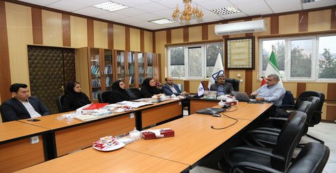 جلسه آموزش پاسخگو با حضور ریاست دانشگاه تشکیل شد