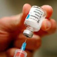 آیا همه افراد میتوانند از واکسن آنفلوآنزا استفاده کنند؟