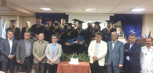 جشن دانش آموختگی دستیاران گروه طب اورژانس در بیمارستان امام حسین(ع)