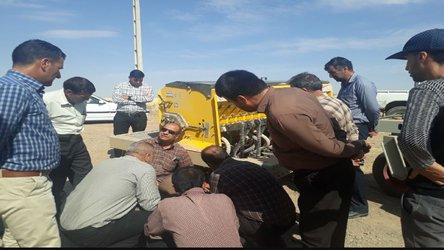 برگزاری کارگاه آموزشی کشاورزی حفاظتی و کشت گندم دیم در شهرستان‏های فراهان و آشتیان