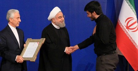 با حضور رئیس جمهور، مراسم آغاز سال تحصیلی در دانشگاه تهران برگزار شد