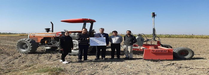 بازدید از سایت های گندم و آفتابگردان در قالب برنامه تحولی ترویج برای احیاء دریاچه ارومیه