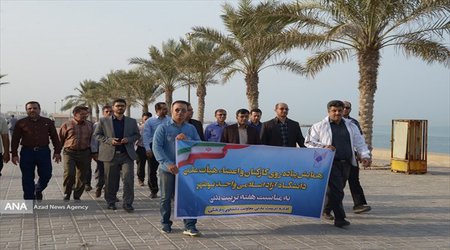 پیاده روی و مسابقه دارت دانشگاهیان واحد بوشهر در ساحل نیلگون خلیج همیشه فارس