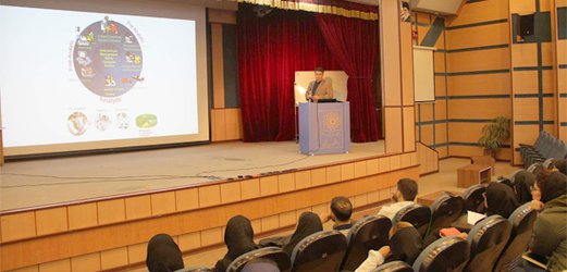 برگزاری کارگاه  آموزشی تفسیر  آزمایشات خونی در دانشکده پیراپزشکی