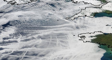 Satellite tracking shows how ships affect clouds and climate