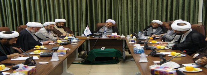پیش اجلاسیه «نقش حوزه علمیه در تحقق بیانیه گام دوم انقلاب» برگزار شد/ برگزاری اجلاسیه اساتید مراکز تخصصی در تاریخ ۱۴ آذر ماه