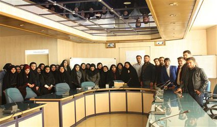 اعضای شورای مرکزی کانون علمی فرهنگی ایثار دانشگاه آزاد اسلامی شهرکرد معرفی شدند
