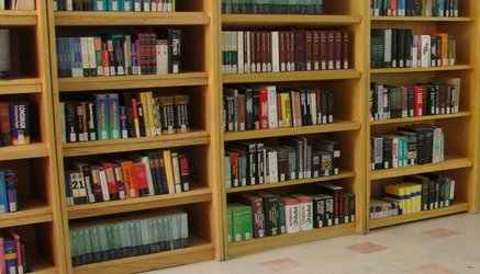 تخفیف جریمه تاخیر در تحویل کتاب به مناسبت روز دانشجو و هفته کتاب و کتاب‌خوانی