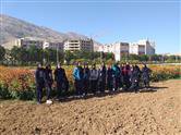 بازدید دانش آموزان رشته گیاهان دارویی  از باغ گیاهشناسی زاگرس خرم آباد