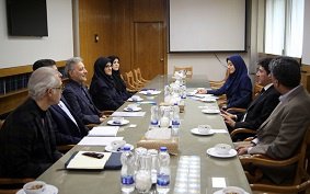 دیدار سفیر اکوادور با رئیس دانشگاه تهران