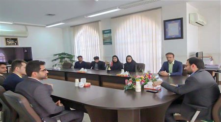 رئیس دانشگاه آزاد اسلامی نجف‌آباد: ریسک‌پذیری از شروط اصلی در کارآفرینی و خلاقیت است