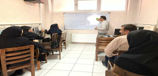 کارگاه آموزشی نرم افزار پژوهشی SPSS در دانشکده فرهنگ و ارتباطات برگزار شد.