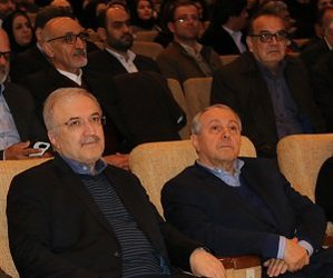 وزیربهداشت: استمرار حرکت بین بخشی و آموزش به اقشار مردم