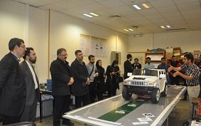 بازدید رئیس صندوق حمایت از پژوهشگران و فناوران کشور از دانشکده مهندسی برق و کامپیوتر