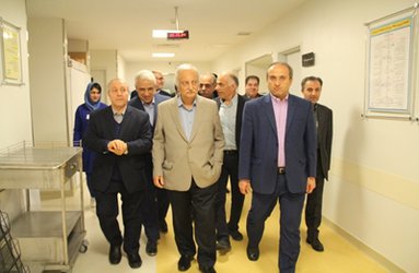 رییس کمیسیون بهداشت و درمان مجلس شورای اسلامی از بیمارستان های شفا و پارس بازدید کرد