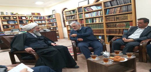 دیدار دکتر طهرانچی با نماینده ولی‌فقیه در استان و امام‌جمعه بوشهر