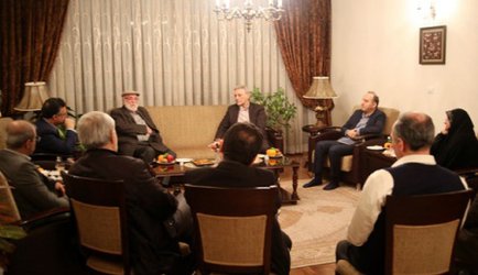 دیدار هیات رئیسه دانشگاه تهران با استاد پیشکسوت دانشکده الهیات و معارف اسلامی