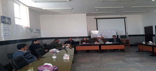 جلسه مشترک هیات رئیسه دانشگاه آزاد اسلامی با اعضای هیات علمی واحد هیدج