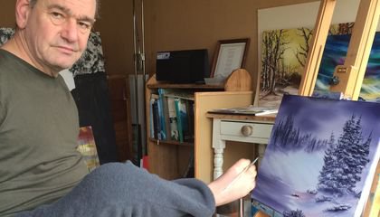 Artists Who Paint With Their Feet Have Unique Brain Patterns