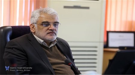 دفتر مشترک دانشگاه آزاد اسلامی و ذوب آهن اصفهان باید مترجم دستاوردهای دانشگاه برای صنعت باشد